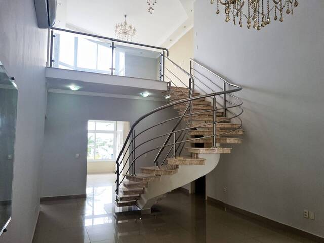 #152 - Casa para Venda em Indaiatuba - SP