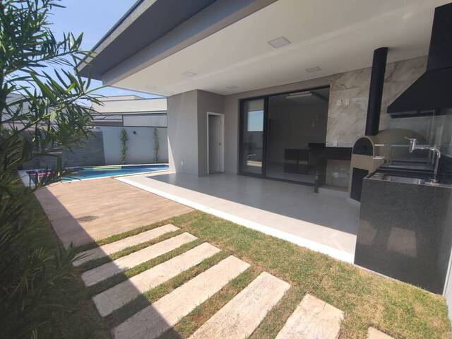 #162 - Casa para Venda em Indaiatuba - SP