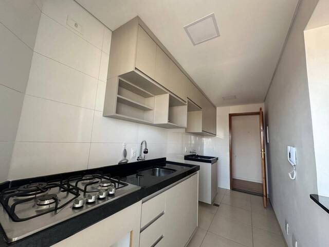 #220 - Apartamento para Venda em Hortolândia - SP