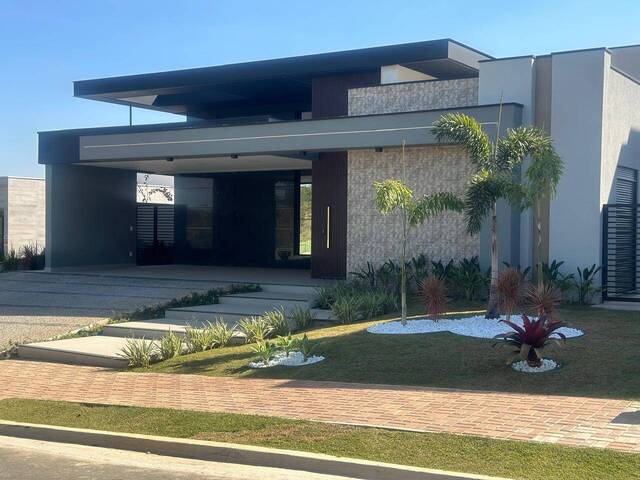 Casa para Venda em Indaiatuba - 2