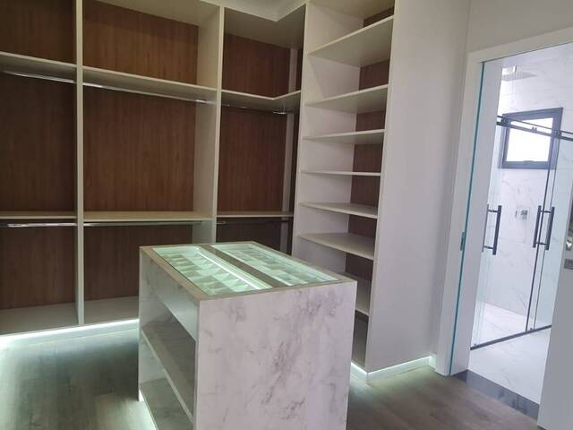 #235 - Casa para Venda em Indaiatuba - SP