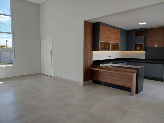#290 - Casa para Venda em Indaiatuba - SP - 2