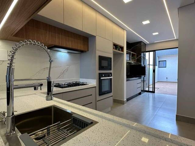 #311 - Casa para Venda em Indaiatuba - SP - 3