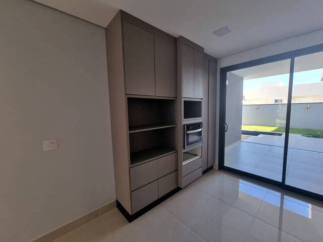 Casa para Venda em Campinas - 4