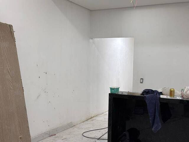 #325 - Casa para Venda em Elias Fausto - SP - 2