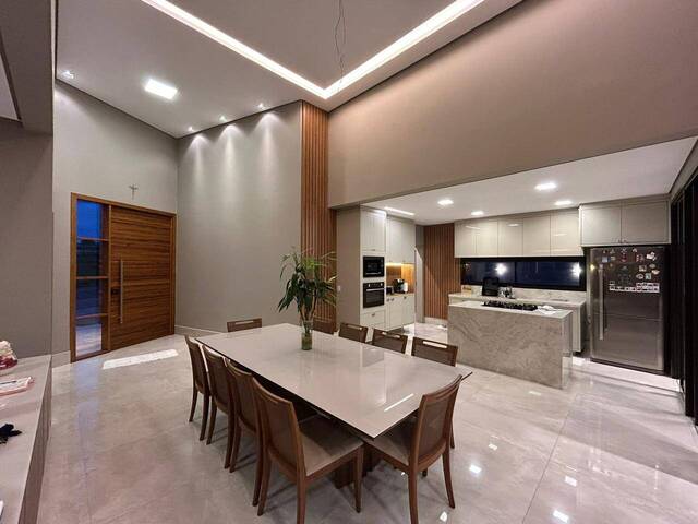 #375 - Casa para Venda em Indaiatuba - SP