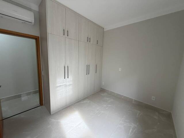 Casa para Venda em Indaiatuba - 4
